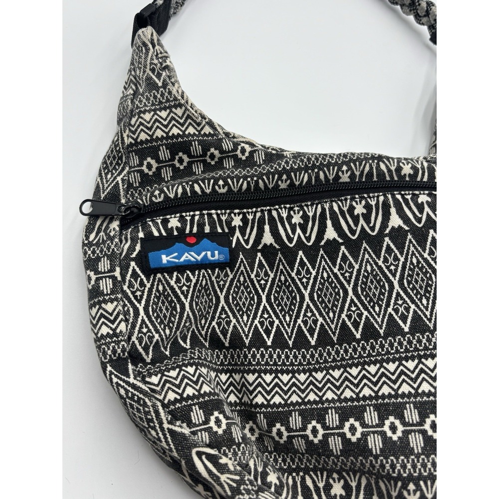 Women's Kavu Boom Bag Black Geometric Braided Handle Boho Outdoor Bag